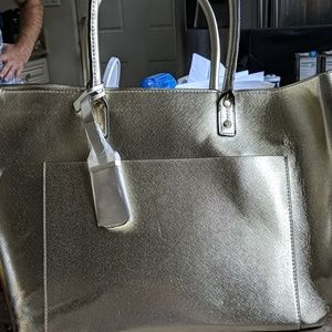 Gold tote bag
